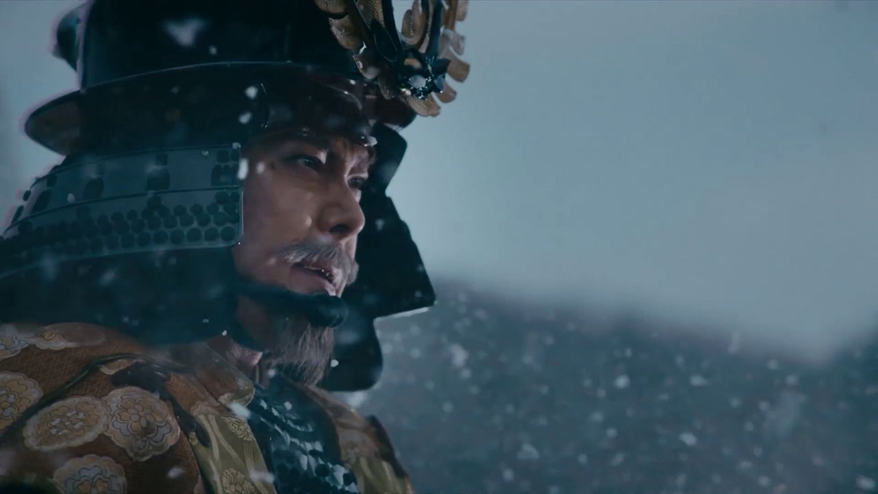 A Sega e a Creative Assembly retiraram Total War: Shogun 2 - Complete Edition da Steam poucos dias apos o lancamento, recuando diante de uma onda de avaliacoes extremamente negativas.

Jogadores pagaram ate 40 dolares, ou 10 dolares por um upgrade, para encontrar texturas inconsistentes e rostos que pareciam resultado de uma IA mal aplicada. Pior ainda: o amado original de 2011 havia sido removido da loja, deixando os fas sem escolha alem de comprar o remaster contestado.

Agora o estudio promete recolocar o jogo original e investigar a bagunca, uma vitoria rara de uma comunidade que se recusou a engolir um caça-niquel preguicoso. E o lembrete de que, quando os jogadores se levantam contra decisoes movidas so pelo lucro, ate as maiores publishers precisam ouvir.