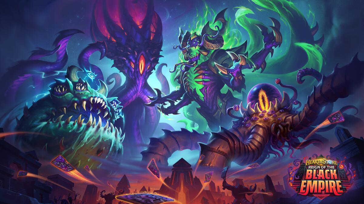 A BlizzCon trouxe uma revelação enorme para os fãs de Hearthstone: a próxima expansão, Reign of the Black Empire, leva os jogadores dezenas de milhares de anos ao passado de Azeroth, a uma época em que os Deuses Antigos estavam no auge absoluto do seu poder e encaravam os Titãs de frente.

Junto com a expansão vem a tão esperada classe Monge e a nova palavra-chave Assemble, sustentada por um acervo de 250 cartas que continua surpreendendo até os próprios designers. Cada deck pode levar apenas um Deus Antigo, uma escolha ousada que garante impacto máximo a cada carta e muito peso narrativo.

A empolgação é real, mas também é real o lembrete de que as pessoas que constroem esses mundos merecem coisa melhor. O ciclo infinito de demissões em massa e fechamentos de estúdios guiados pelo lucro segue destruindo o talento por trás dos jogos que amamos, e o futuro promissor de Hearthstone deveria ser construído sobre bem-estar dos desenvolvedores e integridade criativa, não sobre planilhas trimestrais.