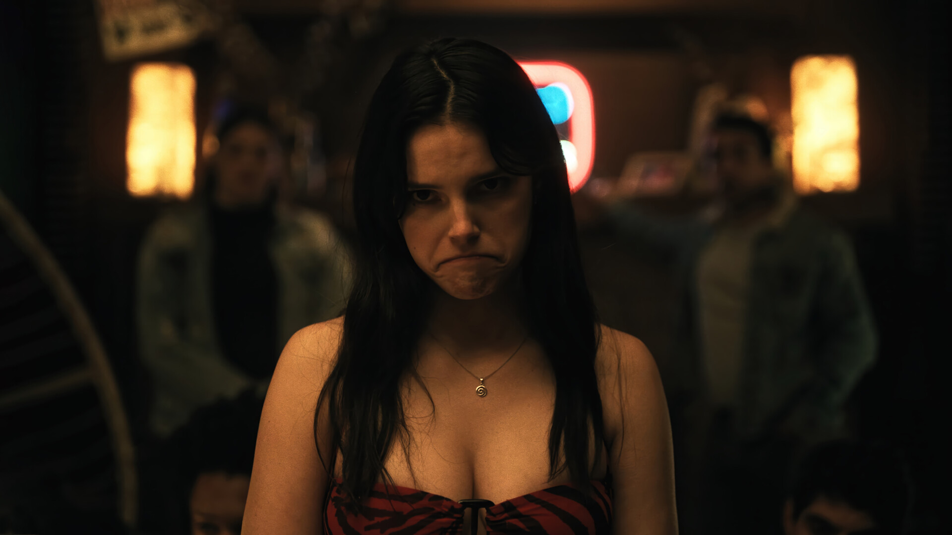 O Fortnitemares está elevando o clima de terror com Nikki, de Obsession, o sucesso surpresa que se tornou uma das maiores sensações cinematográficas de 2026. A Epic Games revelou uma skin baseada na personagem de destaque do filme, com chegada prevista à loja de itens do Fortnite em 21 de outubro de 2026.

O crossover acontece enquanto o Fortnitemares segue trazendo ícones do terror para o battle royale, após aparições de Five Nights at Freddy's, The Purge e A Nightmare on Elm Street. Obsession faturou mais de US$ 500 milhões com um orçamento de US$ 750 mil, o que faz de Nikki uma combinação perfeita para a temporada de Halloween do Fortnite.