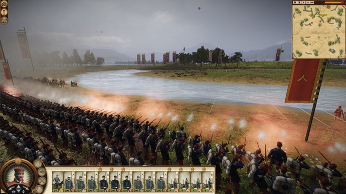 A Creative Assembly retirou Total War: Shogun 2 – Complete Edition da venda após uma tempestade de controvérsias sobre IA generativa e problemas de desempenho. Em uma declaração sincera, o vice-presidente de Total War, Roger Collum, admitiu que o estúdio 'tirou os olhos do desenvolvimento externo' e esclareceu que o jogo não foi desenvolvido internamente pela Creative Assembly.

Collum enfatizou que a Creative Assembly não usa IA generativa para criar ativos de jogo e exige o mesmo de parceiros externos. 'A IA pode apoiar o criador. Ela não deve substituir o criador', disse ele, prometendo uma investigação. O incidente levanta sérias questões sobre a terceirização na indústria de jogos e os riscos de priorizar cortes de custos em vez de qualidade e bem-estar dos desenvolvedores.

A empresa montou uma equipe sênior para trabalhar com a Sega e o desenvolvedor externo em correções. Mas para os jogadores, o dano está feito: a confiança deve ser reconstruída com ações, não apenas palavras. Este é um lembrete contundente de que a integridade criativa e o talento humano devem vir antes de atalhos corporativos.