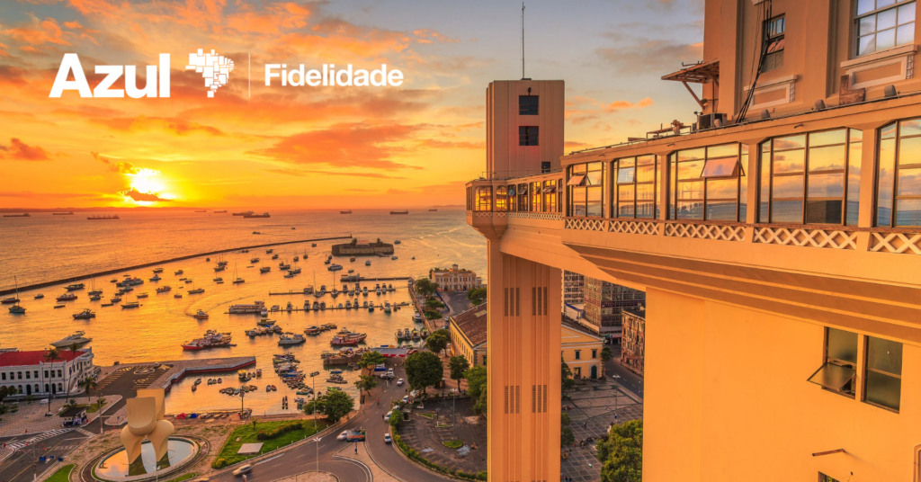 A Azul colocou à venda uma leva de trechos domésticos com resgate a partir de 3.780 pontos mais taxas, deixando uma escapada pelo Brasil mais acessível para quem é fiel à companhia.

Entre os exemplos estão rotas como Marília para Campinas, Curitiba para Porto Alegre e Porto Seguro para Salvador, com valores menores para clientes Diamante e tarifas ainda competitivas para os demais passageiros.

Quem quer turbinar o saldo pode solicitar o cartão Azul Itaú, que oferece até 40.000 pontos bônus e acúmulo acelerado em gastos elegíveis.