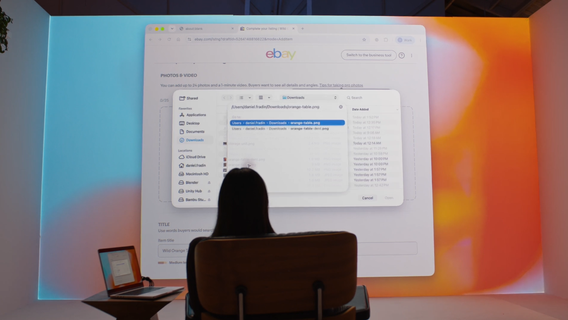 O GPT-6 Astra, da OpenAI, completou as 48 fases do jogo Não sou um robô, criado por Neal Agarwal, e recebeu um certificado digital de humano verificado. Na demonstração, o modelo operou um navegador real: interpretou elementos visuais, clicou em pontos exatos, arrastou objetos e até orientou ações em testes com câmera.

Mais do que um truque, a conquista reforça a aposta da OpenAI em IA agêntica. O GPT-6 Astra foi desenvolvido para controlar computadores de forma autônoma, com 72,6% no benchmark OSWorld 2.0 e uma janela de contexto de cerca de 1,05 milhão de tokens. O resultado acende o debate sobre a eficácia dos Captchas como barreira contra máquinas.