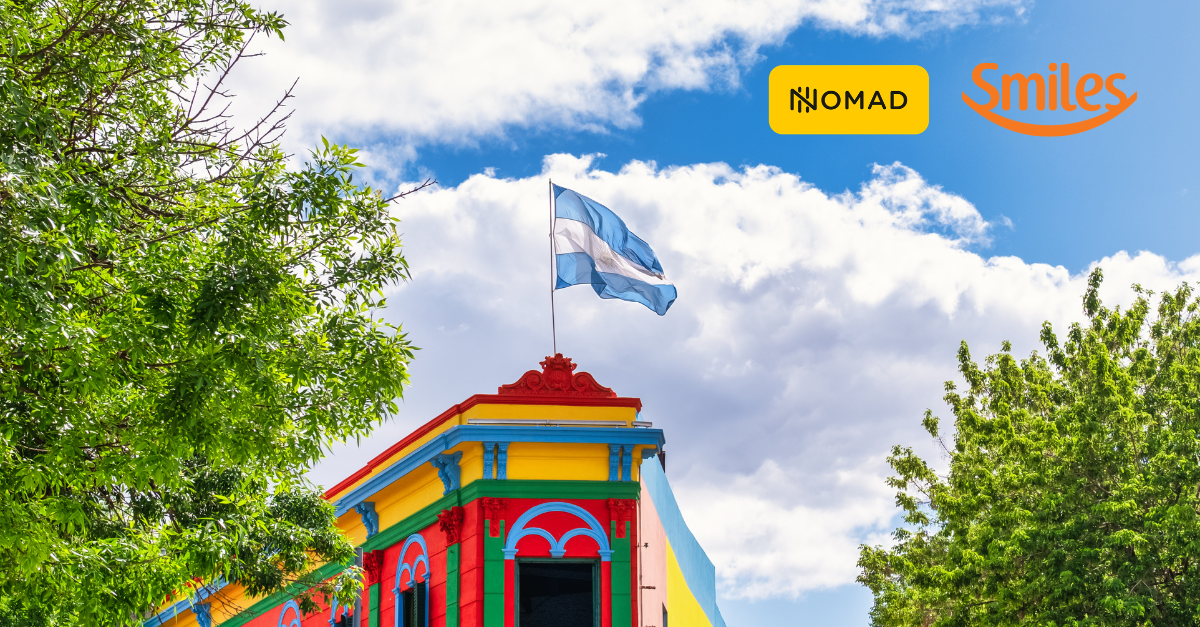 A Nomad lançou uma campanha por tempo limitado que pode transformar sua primeira conversão internacional em combustível de viagem: abra uma conta, converta pelo menos R$ 500 em dólares ou euros e acumule até 45 mil milhas Smiles. A oferta vale até 30 de novembro de 2026 e exige o cupom PP45M no cadastro.

Assinantes do Clube Smiles e membros Smiles Diamante ou Magno podem ganhar 20 milhas por dólar ou euro convertido, enquanto os demais membros Smiles recebem 16 milhas por dólar ou euro. O bônus é limitado a 45 mil milhas para os perfis elegíveis de maior status, uma oportunidade forte para quem planeja uma escapada a Buenos Aires ou outra viagem com milhas Smiles.