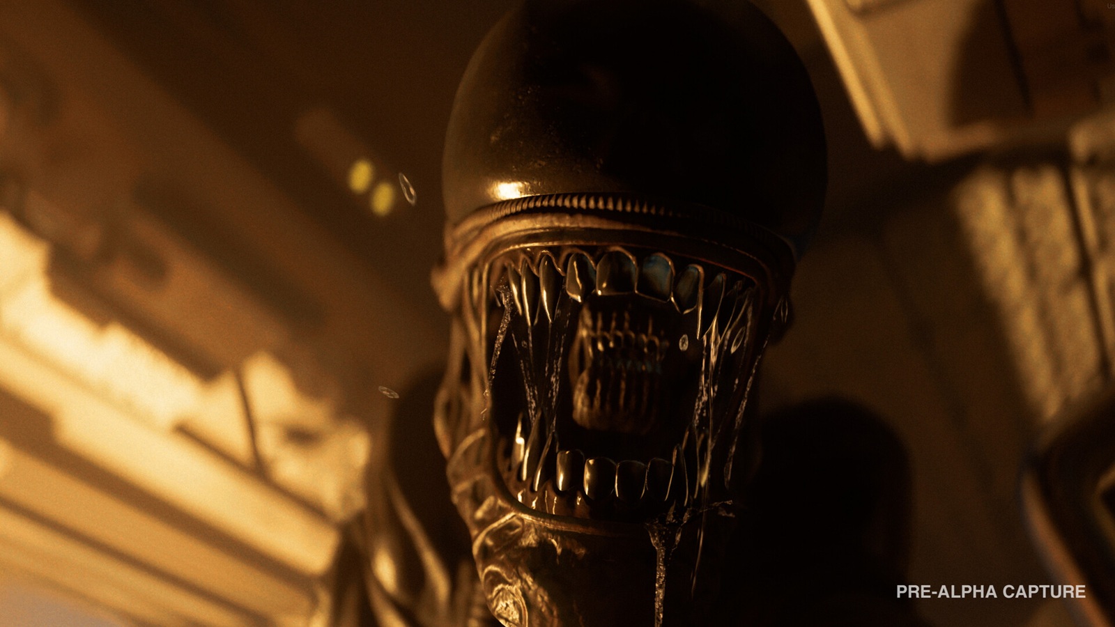 Alien: Isolation 2 vai transformar o seu próprio ambiente em parte do terror. A Creative Assembly confirmou um recurso opcional de microfone que capta áudio do mundo real e leva isso para dentro do jogo, então um cachorro latindo, uma tosse ou uma reação repentina pode alertar NPCs e até o xenomorfo.

O sistema usa um modelo de 'som lógico' com atenuação por distância: inimigos respondem a ruídos altos se estiverem perto o suficiente. Isso se soma ao xenomorfo mais inteligente e adaptável e ao design claustrofóbico de sobrevivência da sequência.

O estúdio também confirmou uma edição física, mantendo o espírito analógico da franquia Alien. Alien: Isolation 2 chega para PC, PS5 e Xbox Series X|S em 2027.