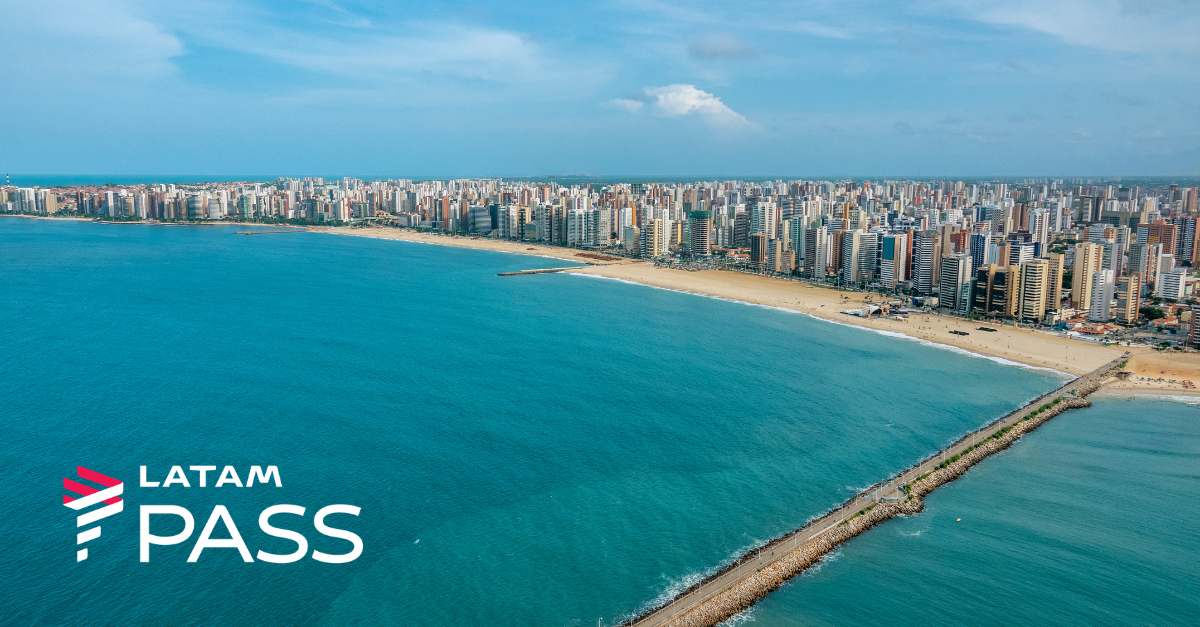A LATAM abriu uma nova leva de passagens nacionais resgatáveis a partir de 4.088 milhas mais taxas por trecho, um dos menores patamares de resgate vistos no programa neste ano. Trechos como Parnaíba x Fortaleza lideram a oferta nesse valor de entrada.

Entre os destaques estão Jaguaruna x São Paulo-Guarulhos a partir de 7.471 milhas, Brasília x Recife a partir de 8.232 milhas e Campinas x Rio de Janeiro-Santos Dumont a partir de 10.298 milhas, pagando apenas as taxas de embarque além das milhas.

Está com saldo curto? O LATAM Pass oferece 25 por cento de bônus na transferência de pontos Esfera, além de 1.000 milhas extras para quem faz a primeira transferência, com a oferta válida até sexta-feira às 23h59. Combinando o bônus com esses resgates, o custo por viagem despenca.