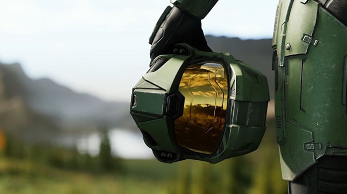 A Microsoft esvaziou a Halo Studios, equipe antes conhecida como 343 Industries que carregou o Master Chief por quase duas décadas, e entregou o próximo Halo principal para a Activision. O novo jogo será feito por uma equipe criada do zero, separada do Call of Duty, enquanto apenas um time pequeno da Halo Studios fica para manter a comunidade e os jogos já lançados vivos.

A notícia chega junto de mais uma rodada de reestruturação da Xbox: centenas de pessoas demitidas e mais estúdios fechados, tudo enquanto a empresa segue perseguindo suas margens. Mais uma vez, quem realmente faz os jogos paga a conta do manual de consolidação das salas de diretoria.

É uma mudança histórica para uma das franquias mais icônicas dos games e um lembrete duro de que nenhum estúdio lendário está a salvo quando metas de lucro passam na frente da integridade criativa e do bem-estar de quem desenvolve.