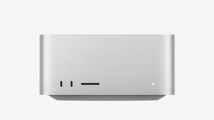 A Apple acaba de revelar uma configuração totalmente maxed-out do Mac Studio que chega a assustadores US$ 29.799, transformando um desktop de alto desempenho em artigo de luxo. A versão topo de linha combina chip M5 Ultra e GPU de 80 núcleos com 512 GB de memória e 16 TB de armazenamento, enquanto o modelo base começa em US$ 2.499.

O preço estratosférico reflete a alta nos custos de memória e armazenamento durante o boom da IA, e levanta uma questão conhecida: até onde o preço de hardware premium pode ir antes de deixar de parecer ferramenta e virar ostentação? O novo Mac Studio é inegavelmente potente, mas o choque do valor máximo é a verdadeira manchete.