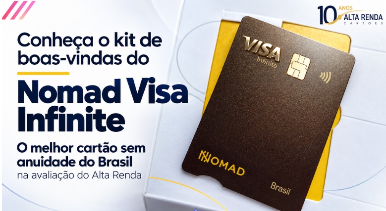 A Nomad apresentou o kit de boas-vindas do Explorer Visa Infinite, um cartão que quer tornar a anuidade zero uma experiência premium: sem exigência de gasto mínimo, pontos que nunca expiram e acesso a salas VIP.

O cartão acumula até 3 pontos por dólar conforme a fatura mensal, permite transferir para Livelo, Azul Fidelidade e Smiles e oferece acesso ilimitado ao Nomad Lounge no Aeroporto de Guarulhos, além de quatro acessos anuais pelo Visa Airport Companion. Nas compras internacionais no crédito, incide spread de 4% e IOF de 3,5%, então vale comparar antes de usar no exterior.