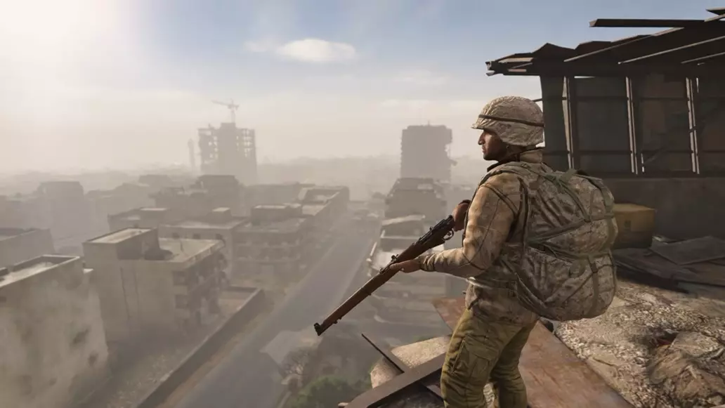 A Bohemia Interactive confirmou a data de lançamento de DayZ Badlands: 15 de outubro de 2026 para PC e Xbox. A aguardada expansão leva os sobreviventes ao novo mapa Nasdara, uma paisagem desértica escaldante repleta de armas, roupas, itens e novos desafios.

Com mecânicas focadas no calor extremo e na exposição ao sol, Badlands apresenta construções utilitárias como poços e uma nova camada de estratégia de sobrevivência. Prepare-se para enfrentar os elementos quando a expansão chegar em outubro.